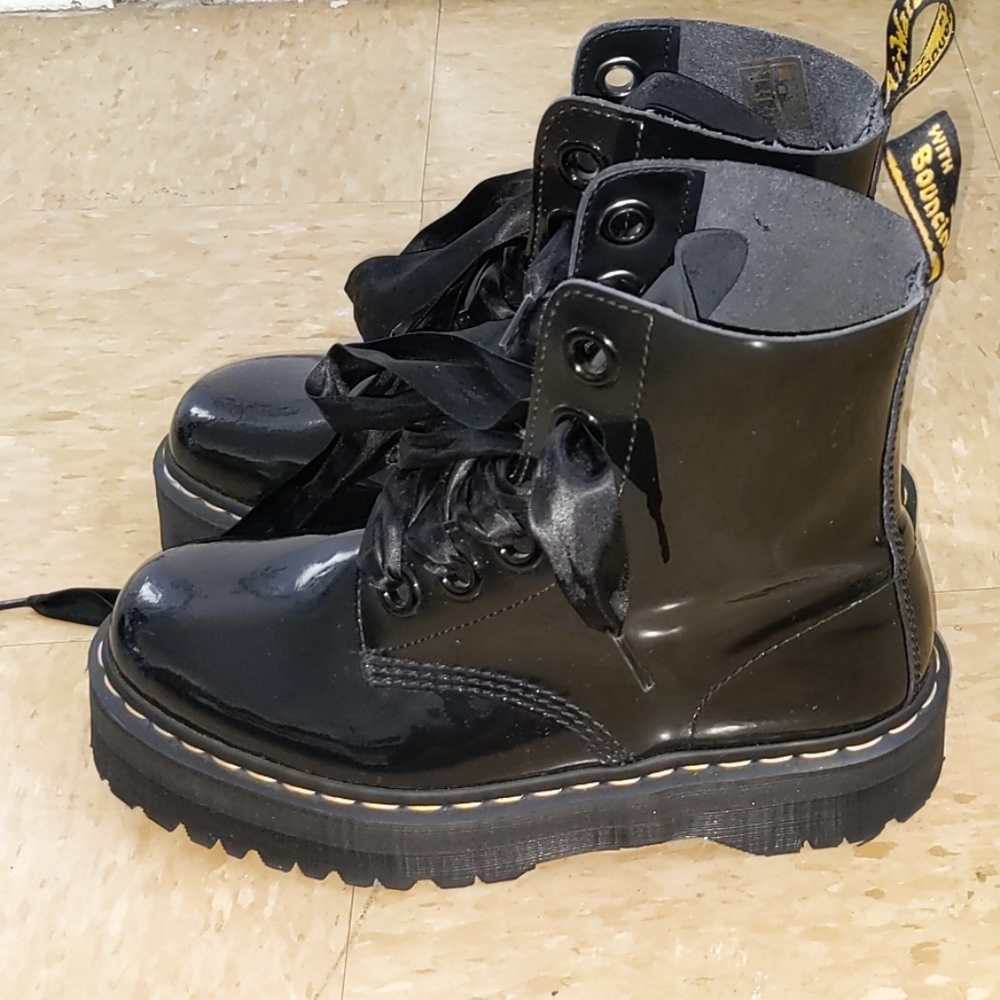 Dr. Martens